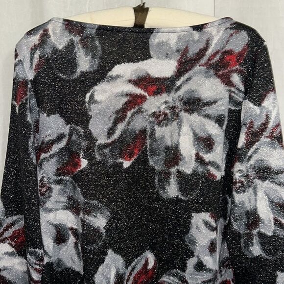 Chico’s 1 M Black Silver Metallic Red Burgundy Floral Quarter Sleeve Sweater - Picture 4 of 11